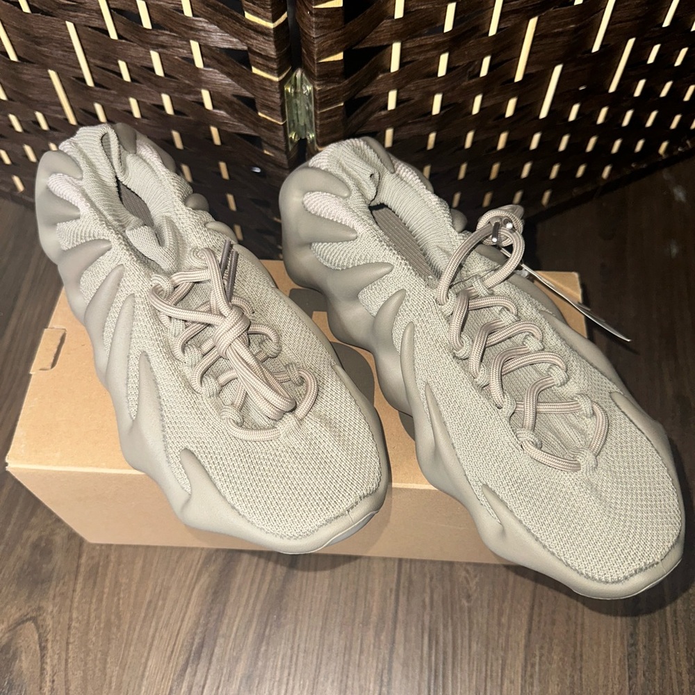 Brand New in Box Yeezy 450 Athletic Sneakers in Stone Flax W10/ M8.5